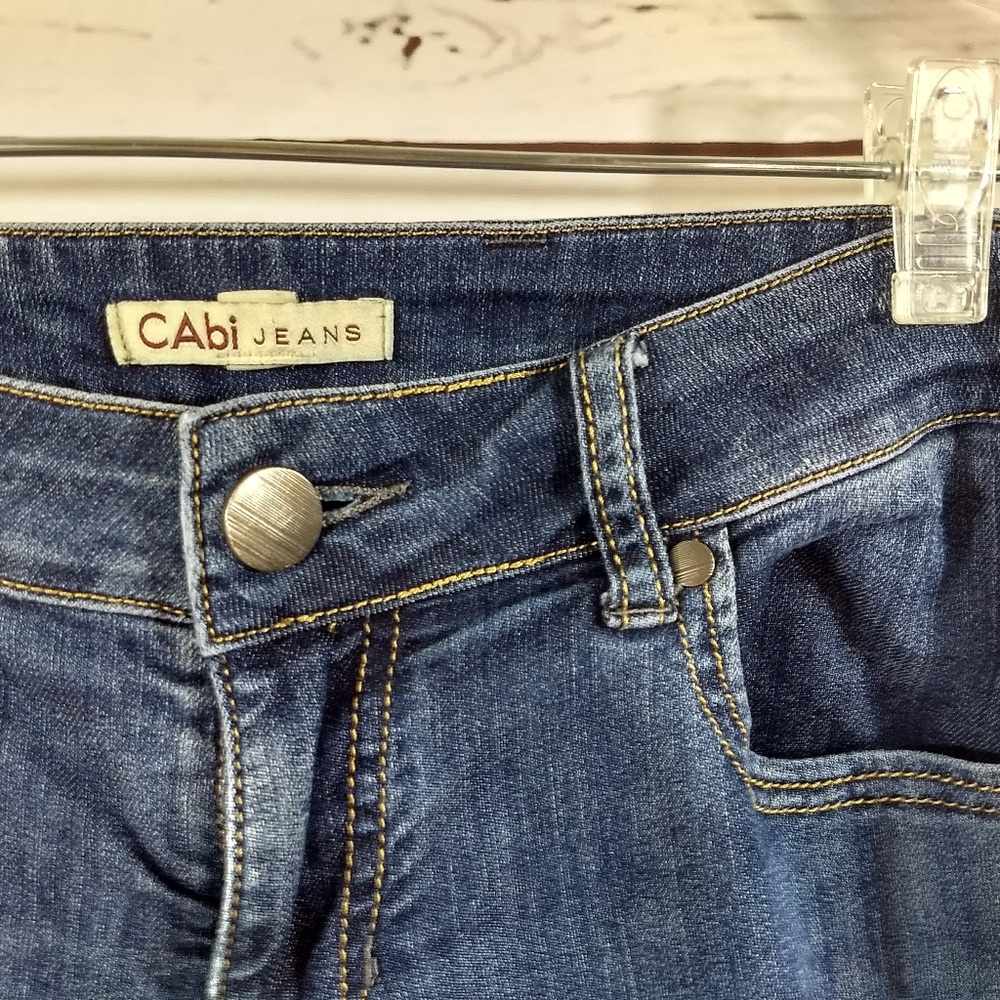 CAbi Denim Sz 4 Boot Leg Medium Wash - Picture 3 of 6